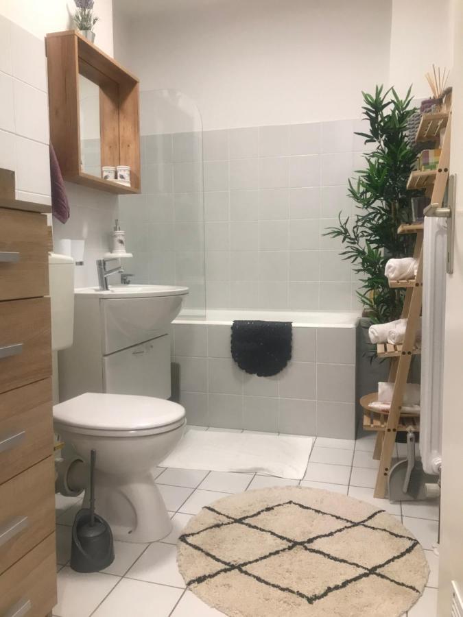 Apartman Vervis Varaždin Exteriör bild