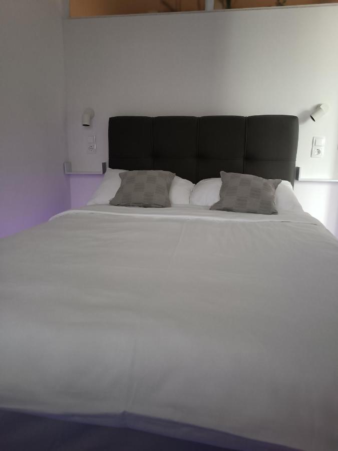 Apartman Vervis Varaždin Exteriör bild