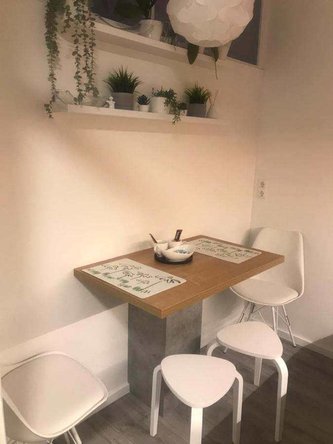 Apartman Vervis Varaždin Exteriör bild